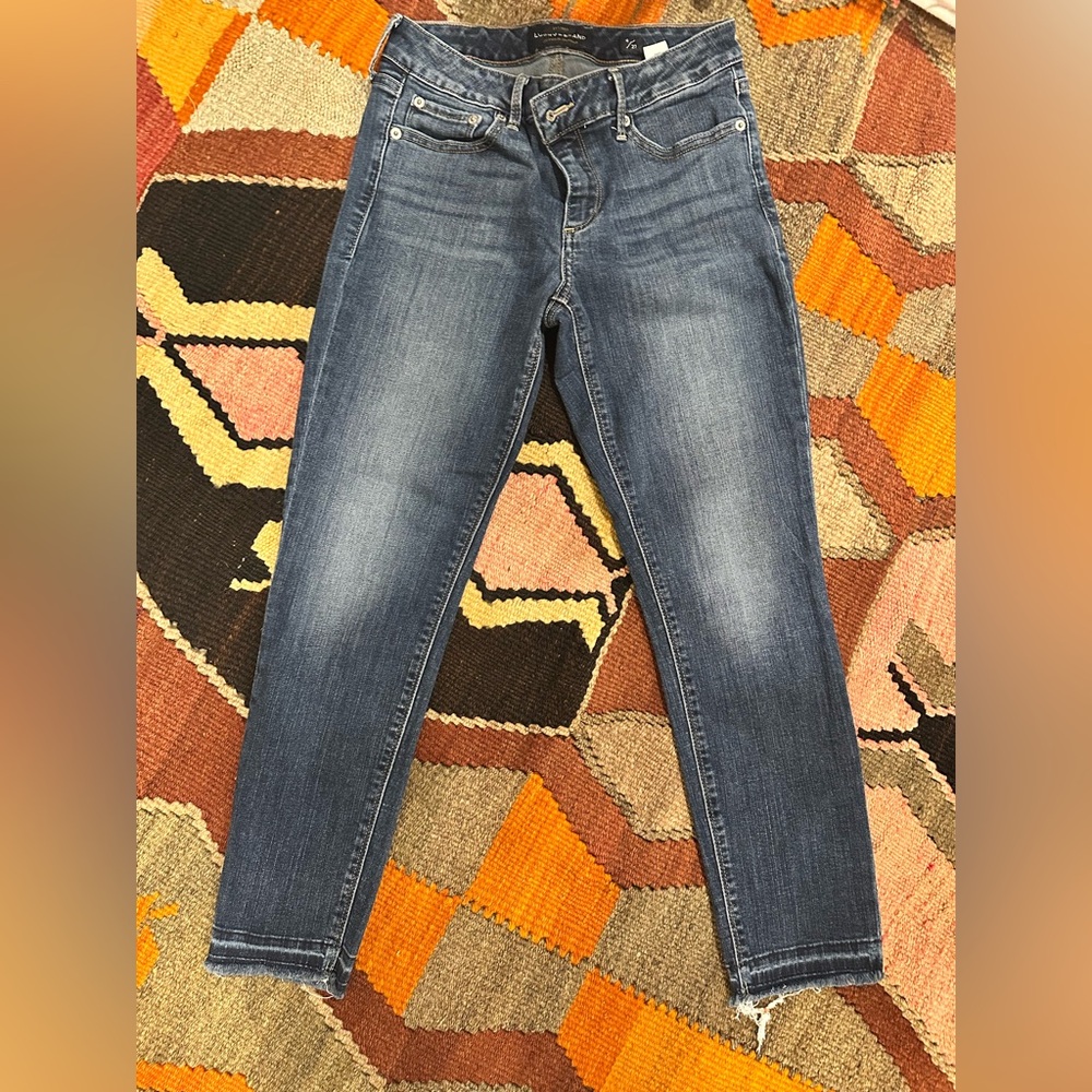 Lucky Brand // Lolita Crop Jeans // Size 4 / 27